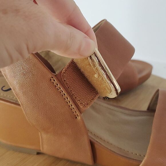 Sofft Women's Leather Wedge Sandal Camel Size 6M - Picture 2 of 11